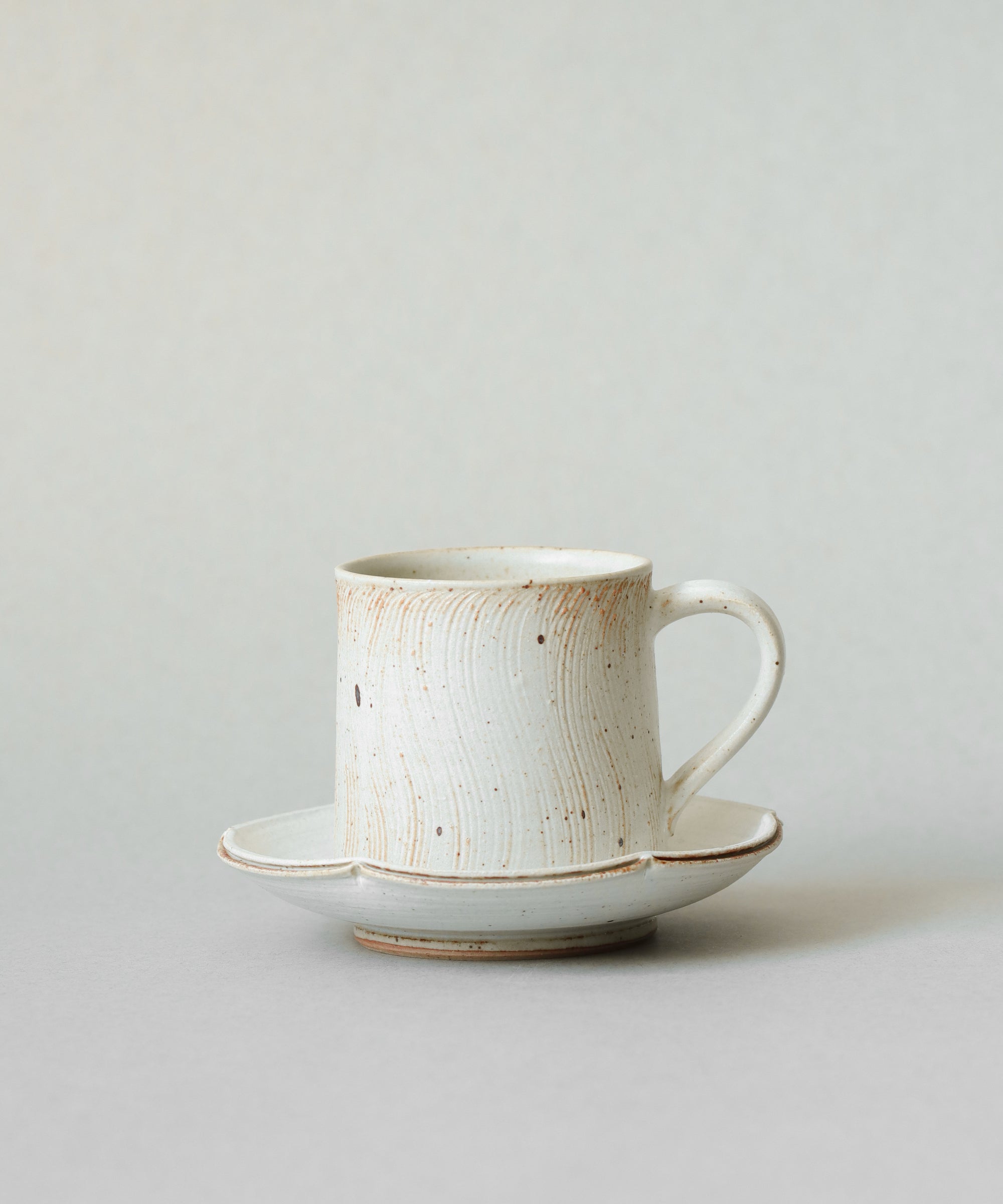 Waves Cup & Saucer Set Type I, handcrafted cup and saucer by Wang Xinghua, Jingdezhen