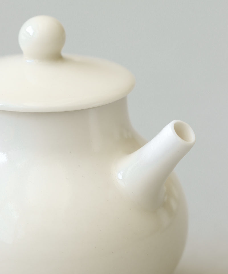Teapot - medium