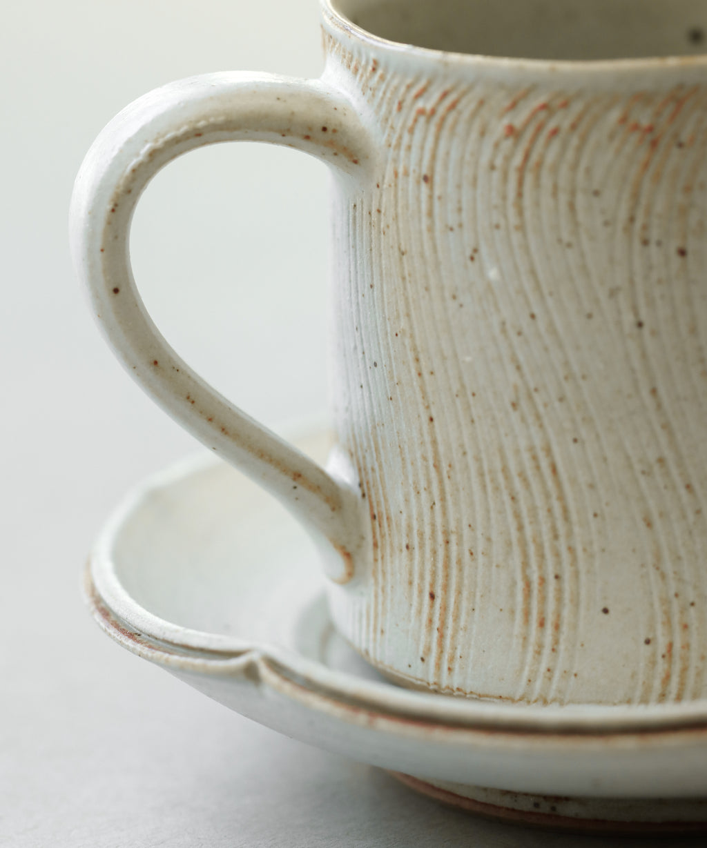 Waves Cup & Saucer Set Type I cup detail, handcrafted by Wang Xinghua, Jingdezhen porcelain