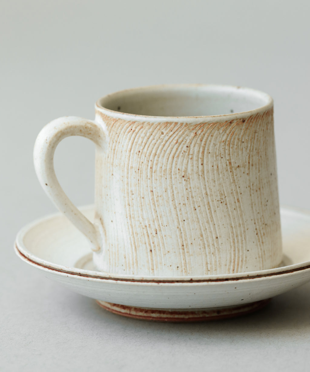 Waves Cup & Saucer Set Type II cup detail, handcrafted by Wang Xinghua, Jingdezhen porcelain