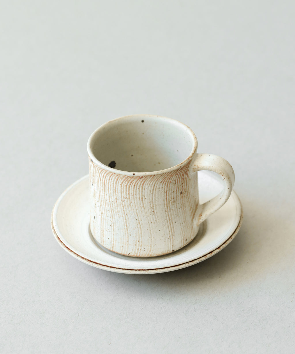 Waves Cup & Saucer Set Type III cup detail, handcrafted by Wang Xinghua, Jingdezhen porcelain