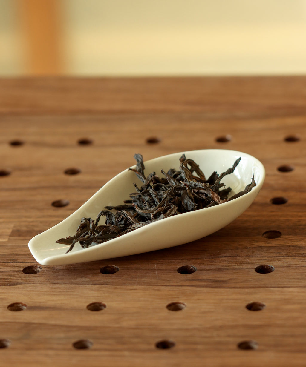 Jade Qilin true cliff oolong from Wuyi Nature Reserve — rare varietal with smooth, medicinal mineral notes