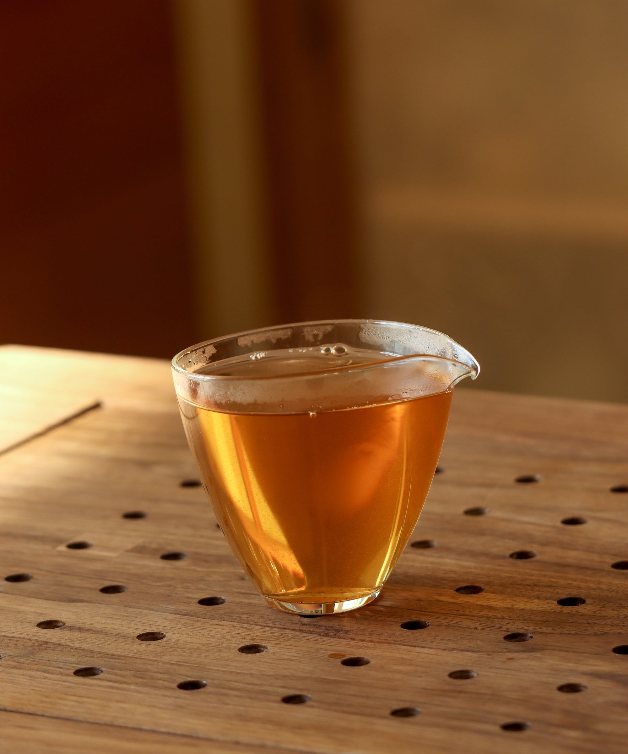 Jade Qilin slightly opaque liquor with fused mineral taste and medicinal quality — Wuyi true cliff