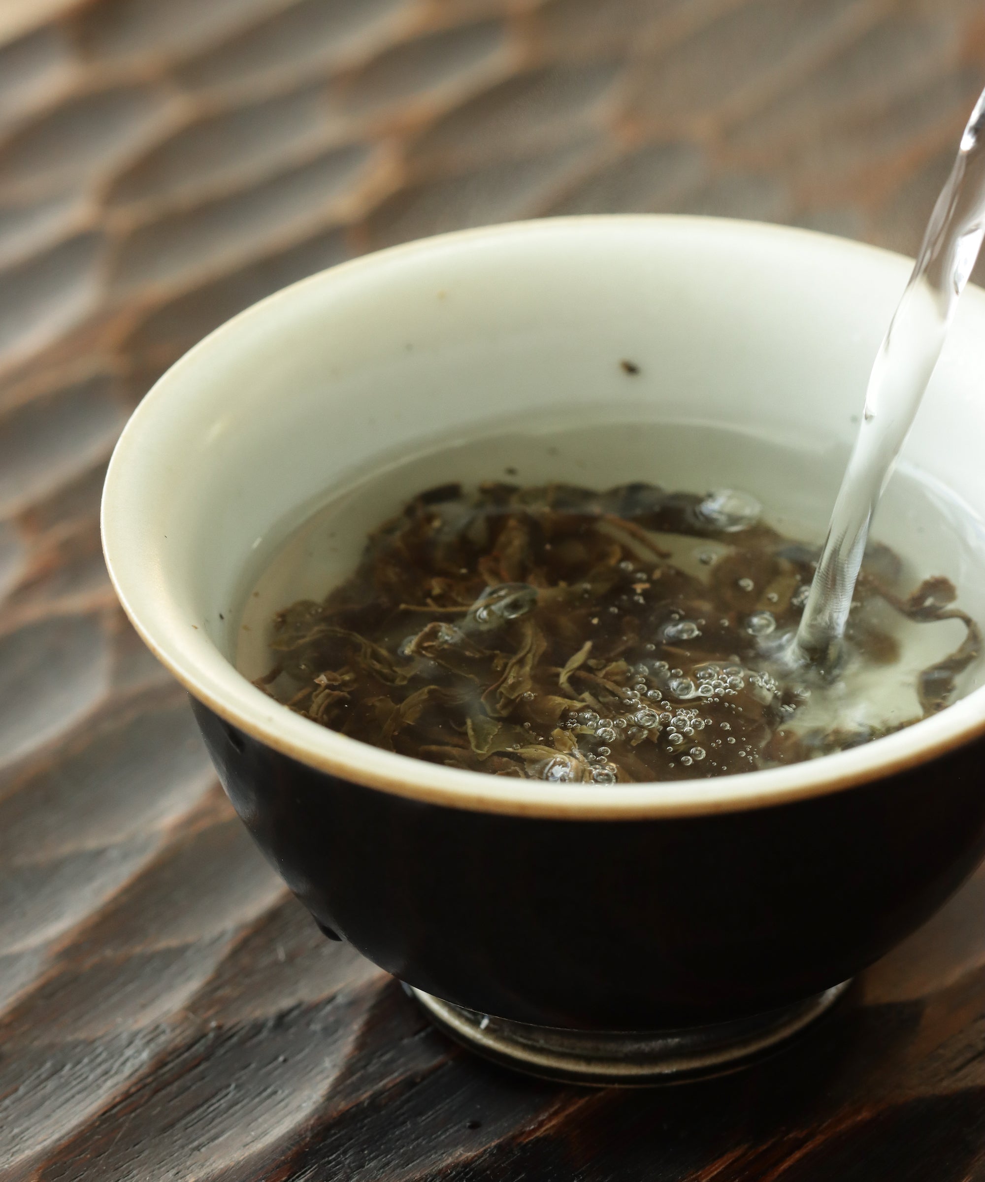 Zi Ya Purple Bud wet leaves — plump leaves with dark blue sheen, Tang Wang, Jinggu, Yunnan