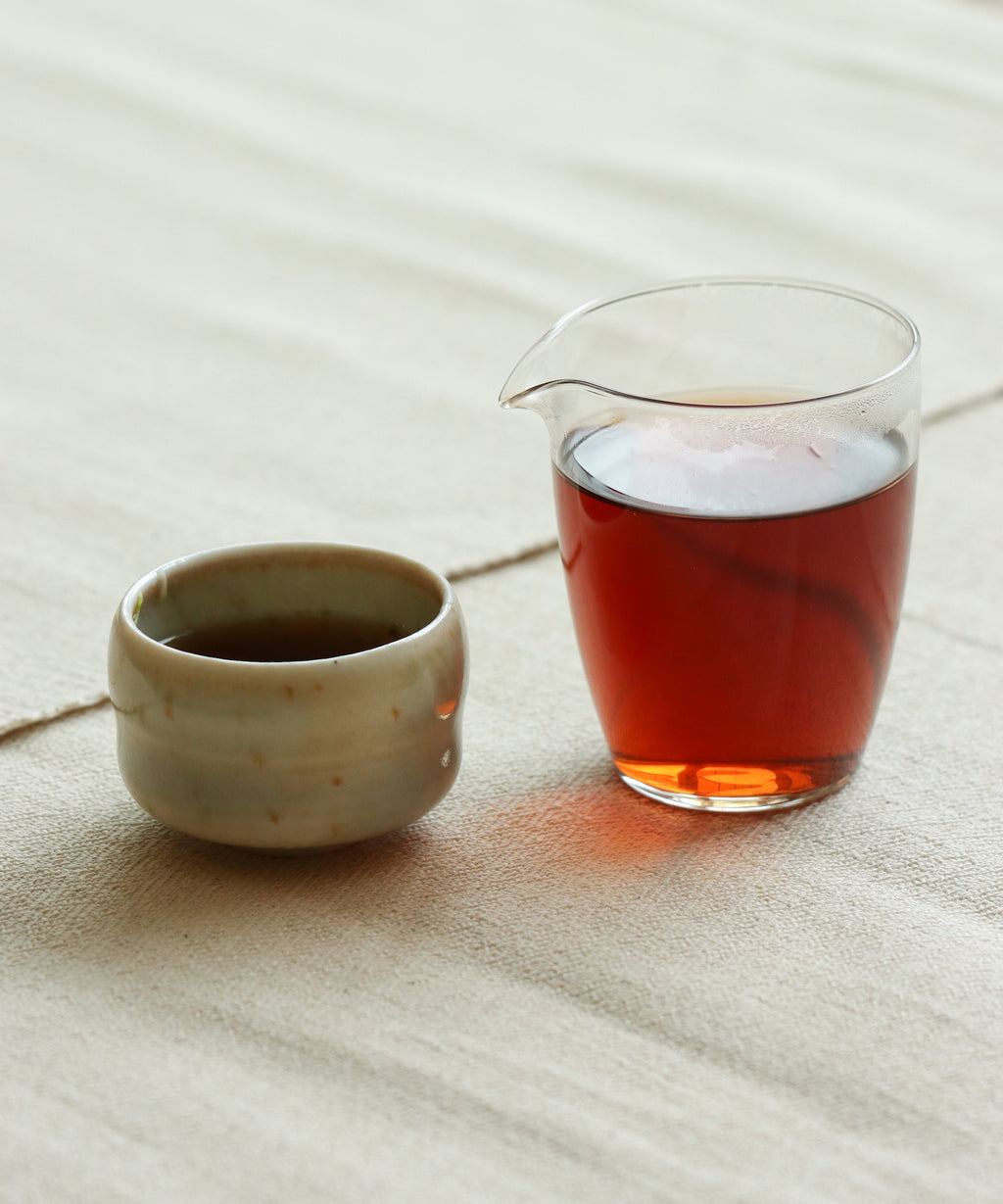 Brewing Xigui Shou — Zhang Tianwen's ripe pu'erh fermented 6 months, Xigui Village, Lincang